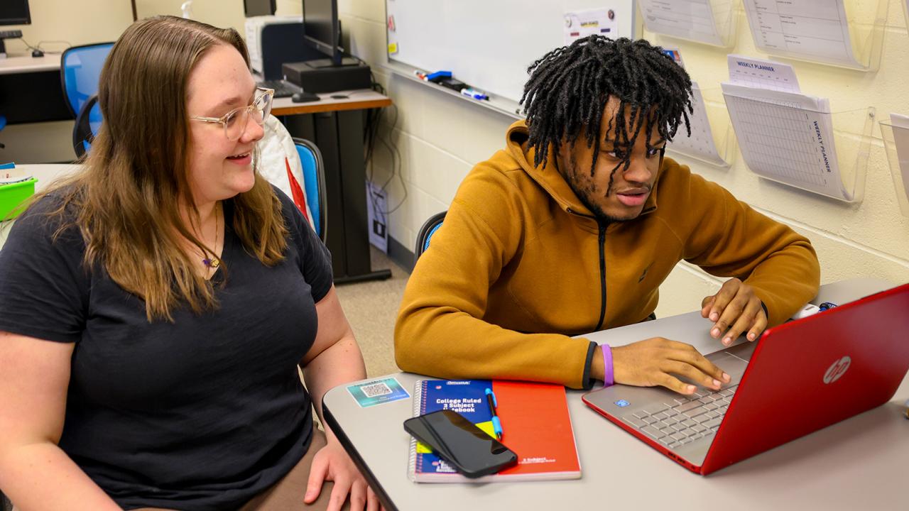 student tutors in a lab