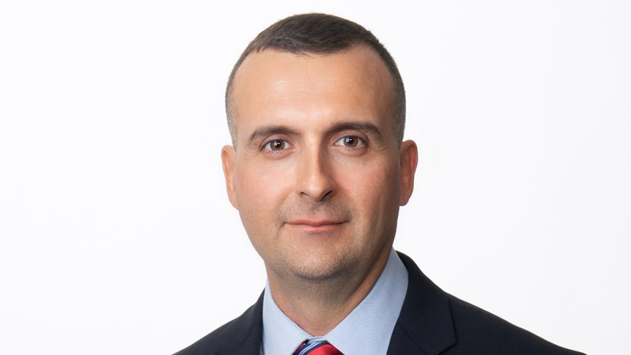 Matt Collins headshot