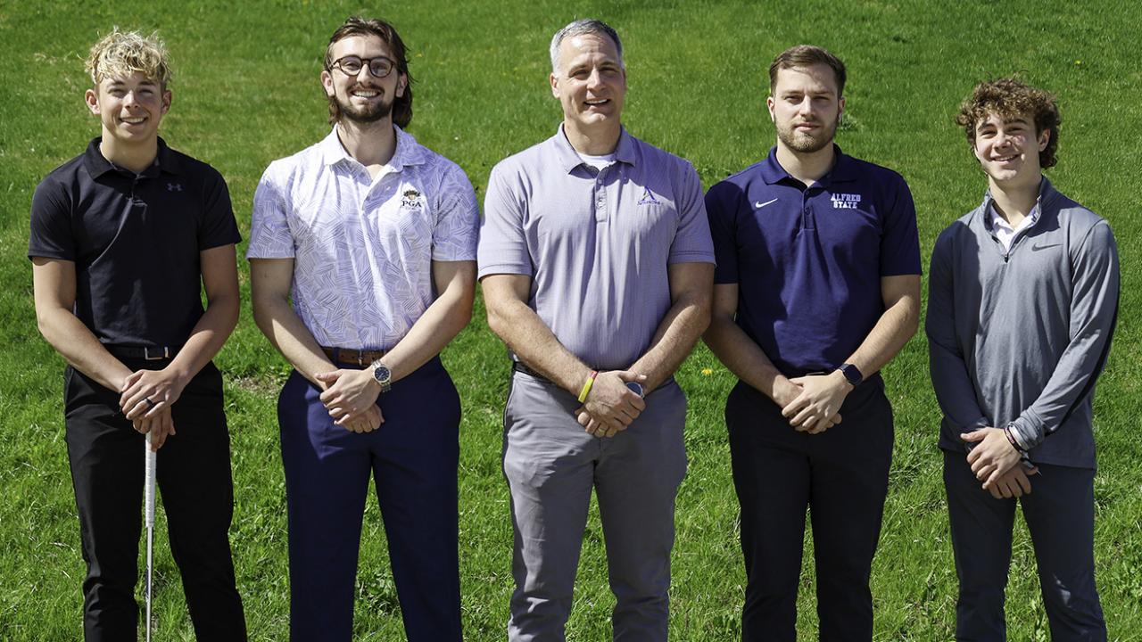 Members of the new golf club